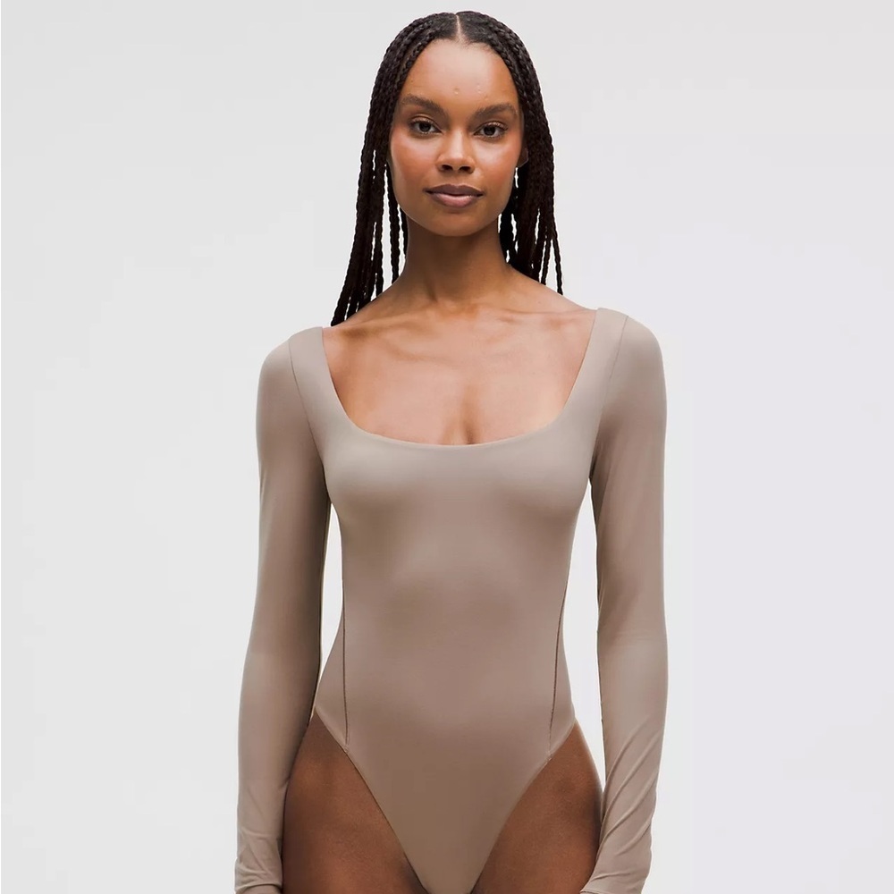 NWT lululemon square neck long sleeve  bodysuit